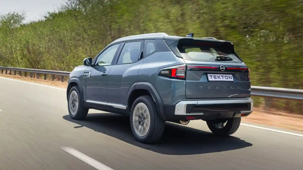 Foto - Nissan Tekton, SUV Compact Dengan Karakter Patrol