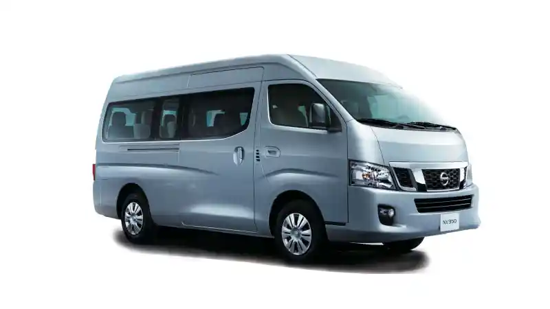 Foto - Nissan NV350, Bisa Jadi Saingan Toyota HiAce