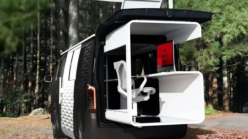 Van - Begini Uniknya Van Nissan NV350 Versi Kantor Berjalan