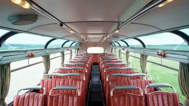 Foto - Mercedes-Benz O 6600 H, Sang Pelopor Mesin Belakang