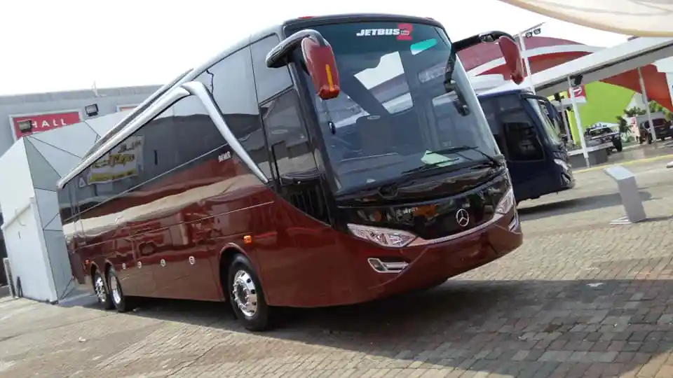 Bus - Ternyata Ini Arti Nama Sasis Bus Mercedes-Benz OC 500 RF 2542