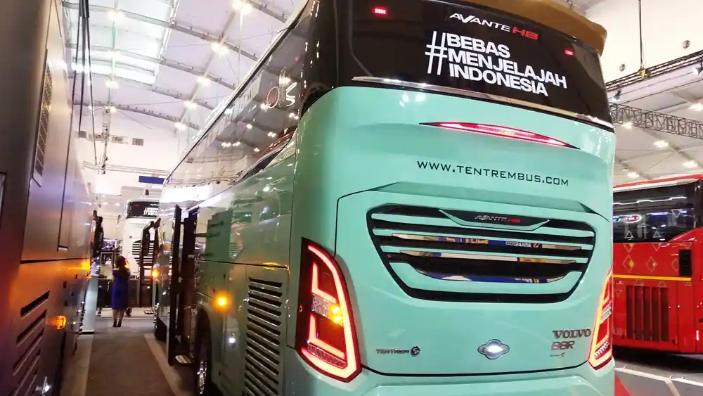 Foto - Tiga Avante Punya Tentrem Pakai Cat Spesial Asal Amerika