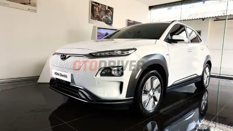 Foto - Mengenang Hyundai Kona EV Pertama. Rilis Di Indonesia Tahun 2020