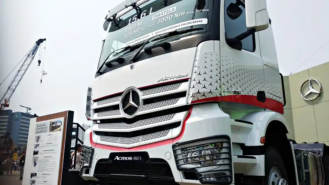 Truk - Mercedes-Benz Semakin Agresif Di Sektor Tambang 
