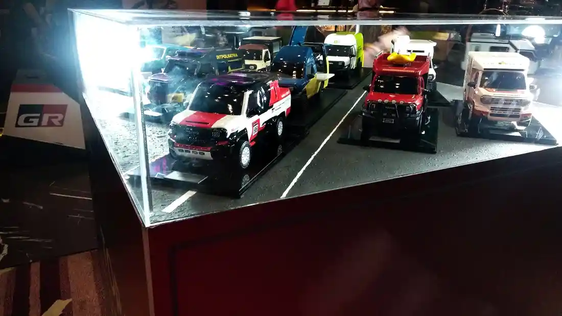 Foto - Toyota Hilux Rangga Didukung 50 Karoseri