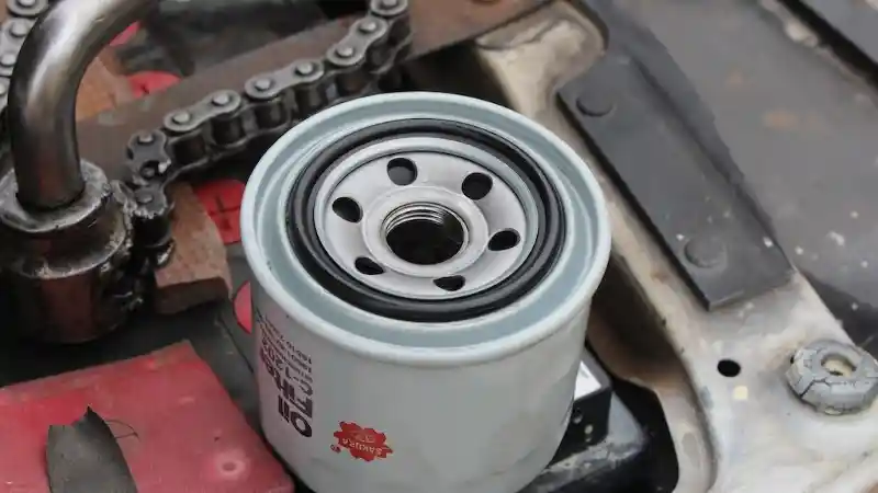 Foto - Ini yang Terjadi Jika Filter Oli Telat Diganti