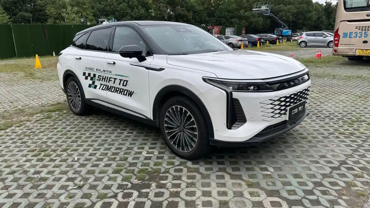 Berita - Bertemu Dan Menjajal Omoda 09 Di Sirkuit Shanghai Cina