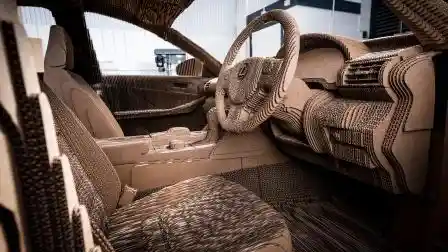 Foto - VIDEO: Lexus Ini Terbuat Dari Kardus Dan Berfungsi