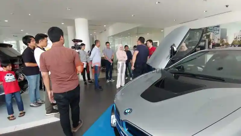 Foto - OtoDriver Experience Sukses Berikan Pengalaman Seru Jalan-jalan Naik BMW