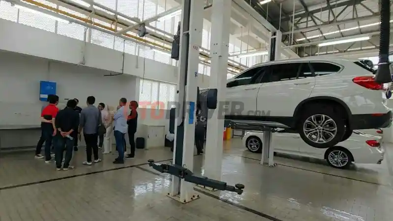 Foto - OtoDriver Experience Sukses Berikan Pengalaman Seru Jalan-jalan Naik BMW
