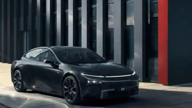 Foto - Bukan Tesla Atau Toyota, Inilah Mobil Listrik di China Yang Cetak Sejarah