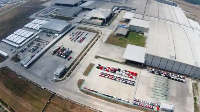 Berita - PSBB Akan Kembali Diberlakukan. Ini Tanggapan Daihatsu 