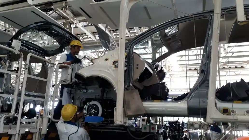 Berita - Ada Virus Corona, Bagaimana Kegiatan Produksi Suzuki?