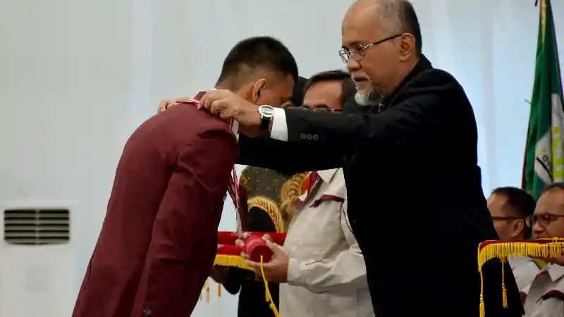 Foto - Toyota Indonesia Tak Cuma Hasilkan Mobil, Tapi Juga Wisudawan D1 & D2
