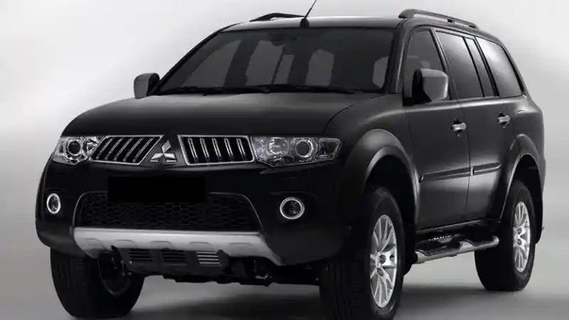 Foto - Kisah Duel Fortuner dan Pajero Sport (Bagian 1)