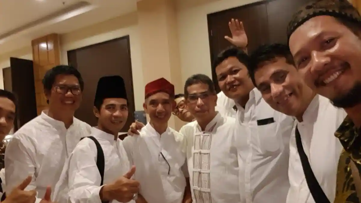 Foto - Pajero Sport Family Berhasil Santuni 500an Anak Yatim di Ramadhan Kali ini
