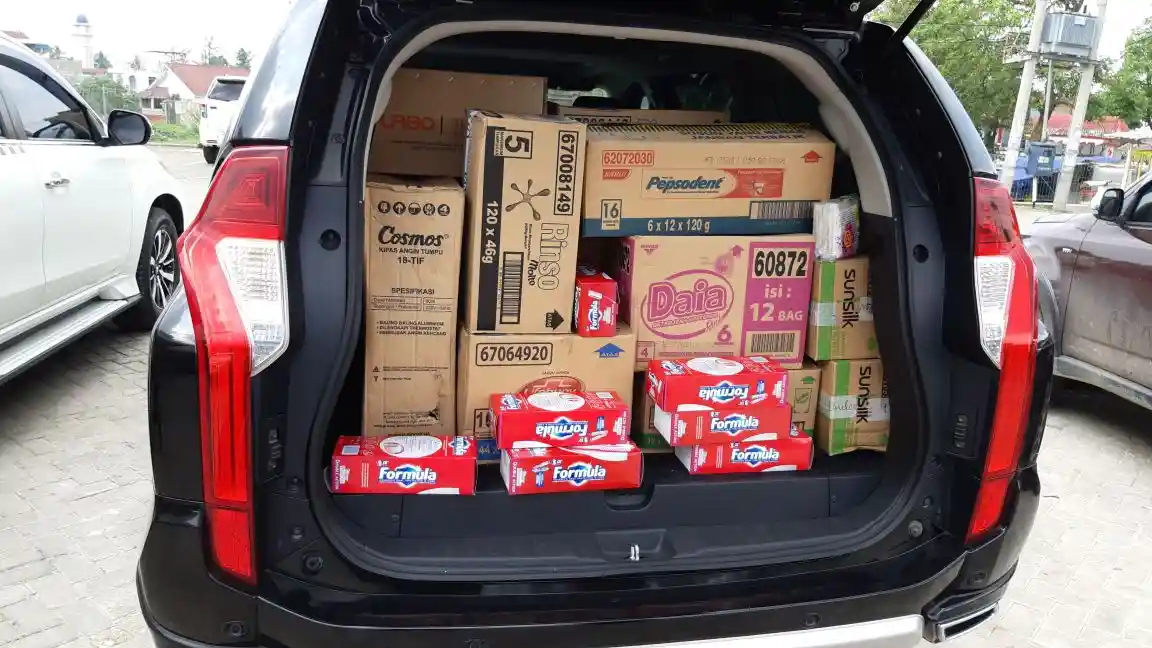 Foto - Pajero Sport Family Berhasil Santuni 500an Anak Yatim di Ramadhan Kali ini