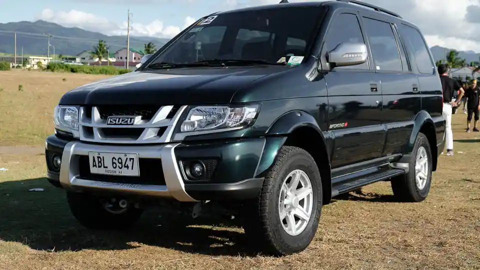 Foto - Isuzu Panther Berhenti Dijual Setelah 16 Tahun Eksis di Filipina