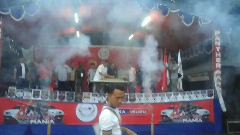 Foto - Panther Mania Rayakan Ulang Tahun Ke-8 Dengan Berkemah