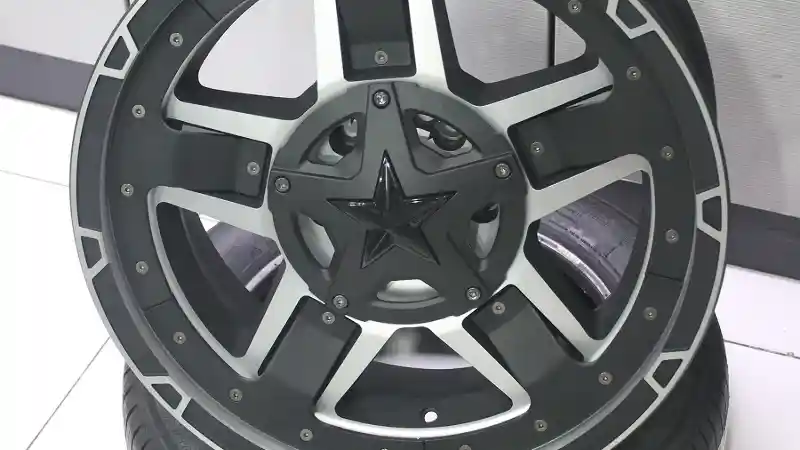 Foto - Pilah-pilih Pelek Agar Mobil Tampak Lebih Sporty