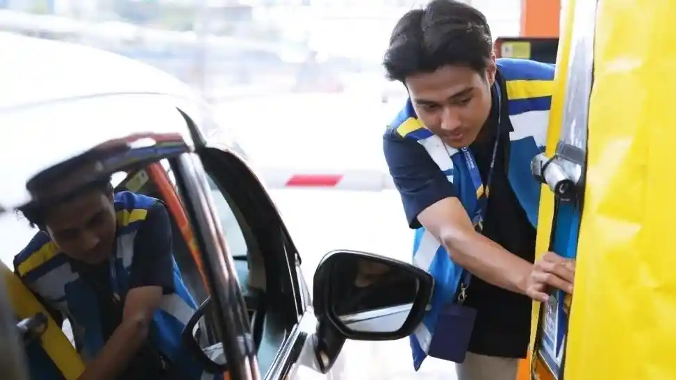 Foto - Tanggal 6 April Ada One Way Lagi Buat Arus Balik Di Tol Trans Jawa