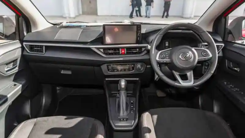 Foto - All New Agya-Ayla Versi Malaysia Terkuak Secara Gamblang