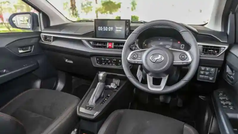 Foto - Perodua Axia Hadir Di Malaysia, Ini Perbedaannya Dengan Toyota Agya