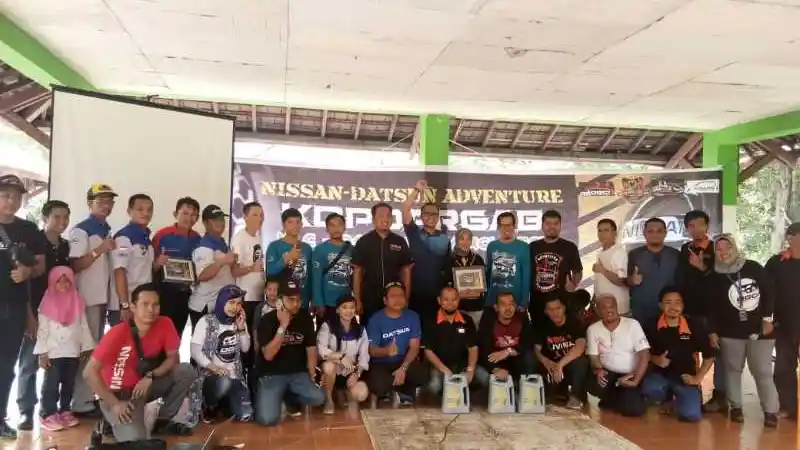 Foto - Pertamina Ajak Komunitas Nissan Mengenal Produk Berkualitas