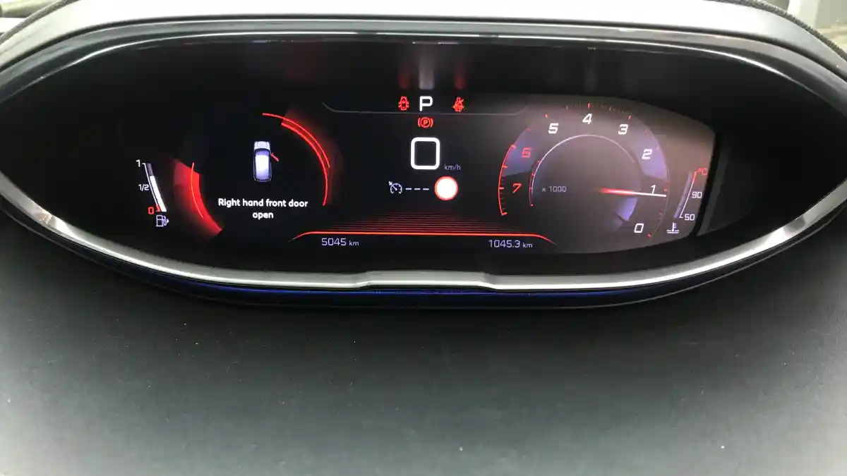 Foto - FIRST DRIVE: Peugeot 3008 GT Line AT 2018