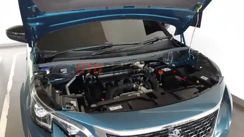 Foto - FIRST DRIVE: Peugeot 5008 GT Line 