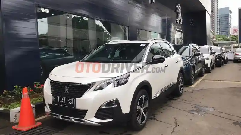 Foto - Peugeot Yakin SUV Mereka Tak Saling 'Bunuh'