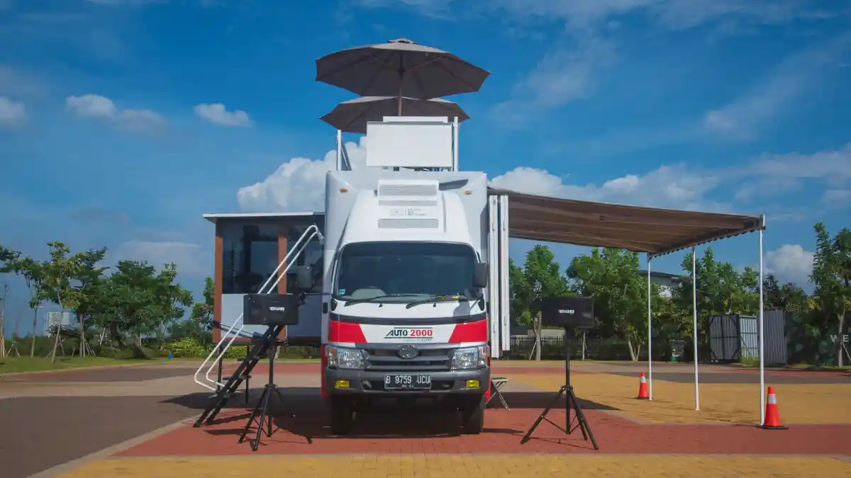 Foto - Komplet, Begini Fasilitas Truk Auto2000 ICON