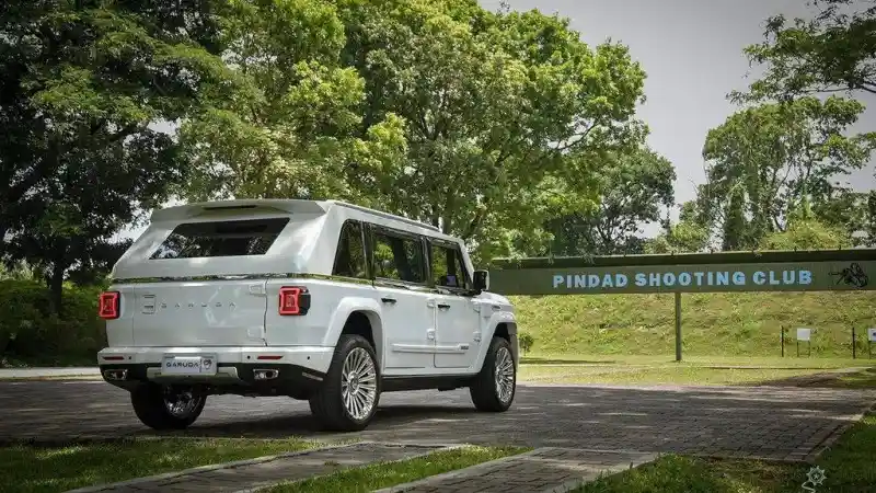 Foto - Selain Presiden Prabowo, Ada Presiden AS Yang Gunakan Mobil Putih Di Acara Pelantikannya