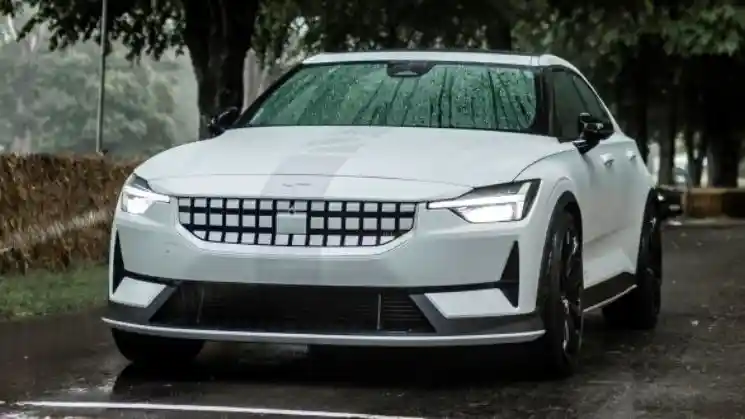 Mobil Listrik - Polestar 2 Versi Eksperimen Debut Di Goodwood Festival Of Speed