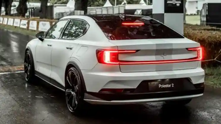 Foto - Polestar 2 Versi Eksperimen Debut Di Goodwood Festival Of Speed