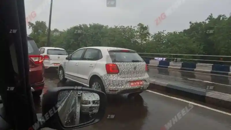 Foto - VW Polo Facelift Andalkan Mesin Kecil Ramah Lingkungan