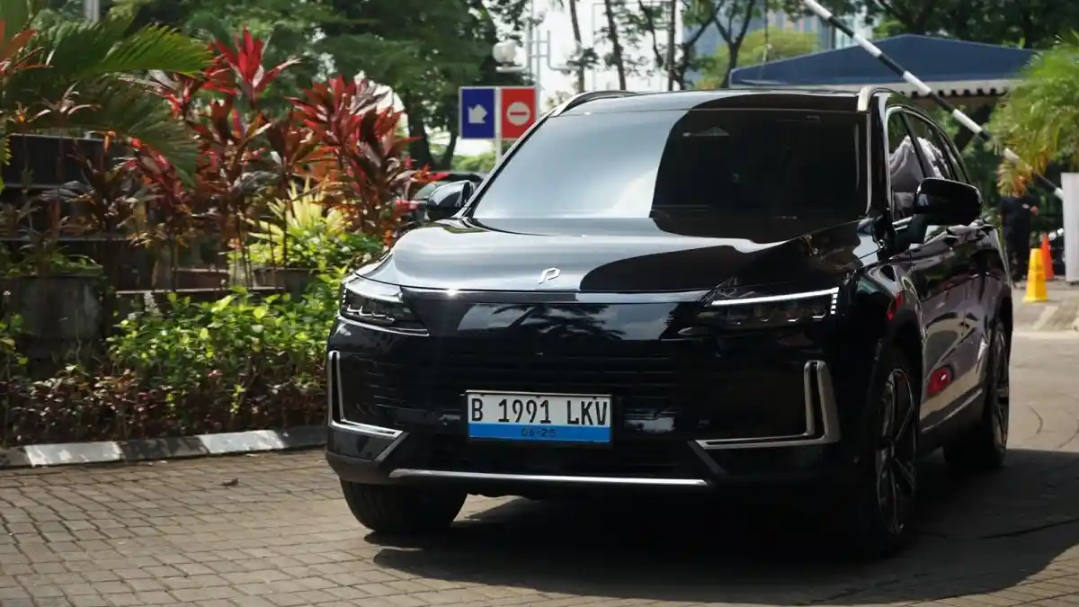 Foto - Polytron Resmikan Showroom Pertamanya Di Indonesia, Siap Bersaing Di Pasar EV