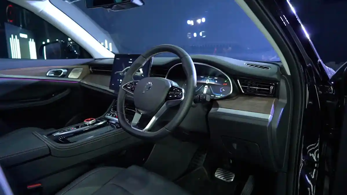 Foto - Selisih Rp 40 Juta Polytron Sodorkan Dua Model EV G3 dan G3+, Apa Bedanya?