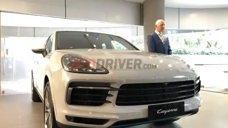 Berita - Dibanderol Mulai Rp 3,4 Milyar, Porsche Cayenne Coupe Pun Resmi Melantai Di Indonesia