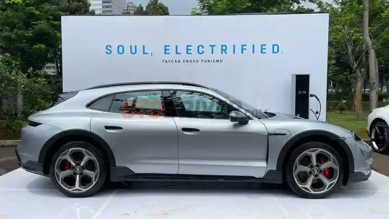 Foto - Porsche Perkenalkan Nahkoda Baru, Simak Sepak Terjangnya di Dunia Otomotif