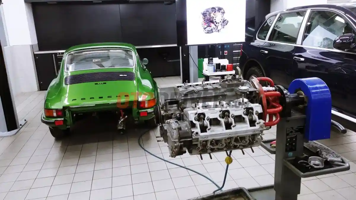 Foto - Porsche Centre Jakarta Open House Terbuka Bagi Umum