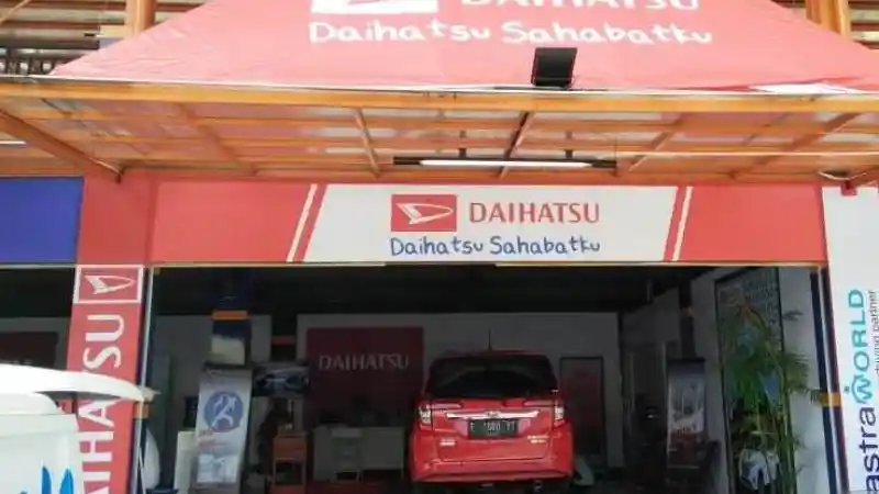 Foto - Daihatsu Sebar 9 Pos Siaga Sepanjang Jalur Mudik. Ada Pijat Gratis
