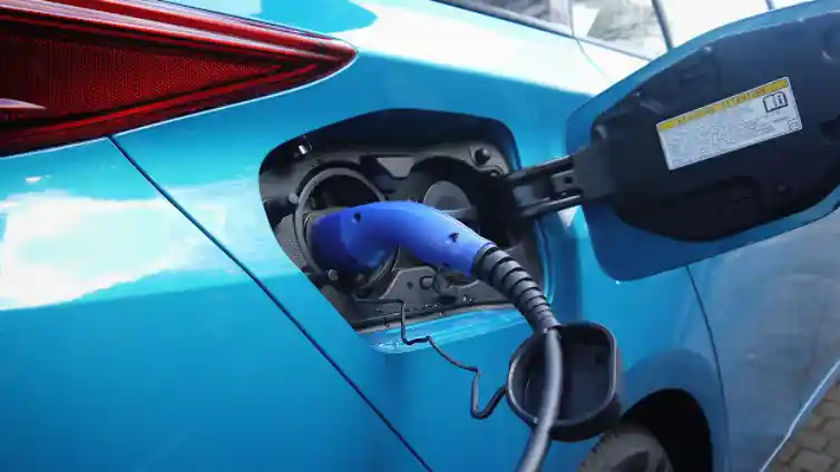 Foto - PHEV Bisa Percepat Perkembangan Mobil Listrik Indonesia