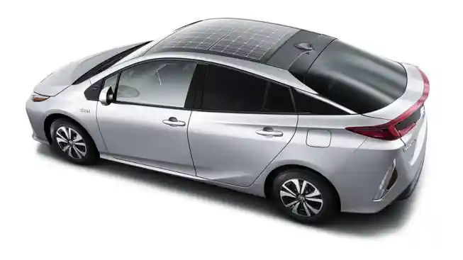 Berita - Toyota Prius Terbaru Akan Pakai Panel Surya, Cocok Untuk Iklim Indonesia 