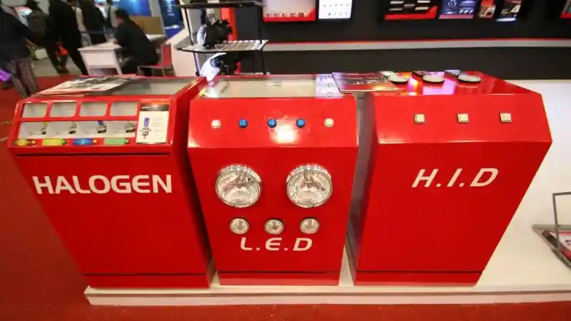 Foto - Cari Lampu Mobil di GIIAS 2018 Dapat Diskon 50%!