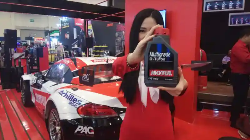 Berita - DISKON di GIIAS 2018: Produsen Oli Ramai-ramai Promo Beli 1 Gratis 1