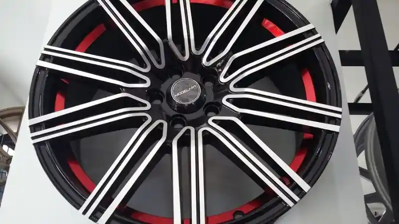 Foto - Diskon Pelek Aftermarket Untuk Sienta & Altis, Harga Terpangkas RP 1,5 Juta!