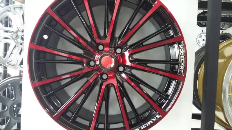 Foto - Diskon Pelek Aftermarket Untuk Sienta & Altis, Harga Terpangkas RP 1,5 Juta!