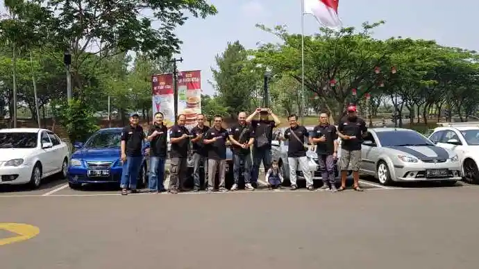 Foto - Komunitas Proton Tunjukkan Eksistensinya di GIIAS 2018 