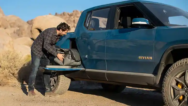Berita - Calon Pembeli Rivian R1T Kecewa Dengan Tertundanya Pengiriman Unit